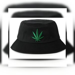 Unisex  Black Leaf Bucket Hat